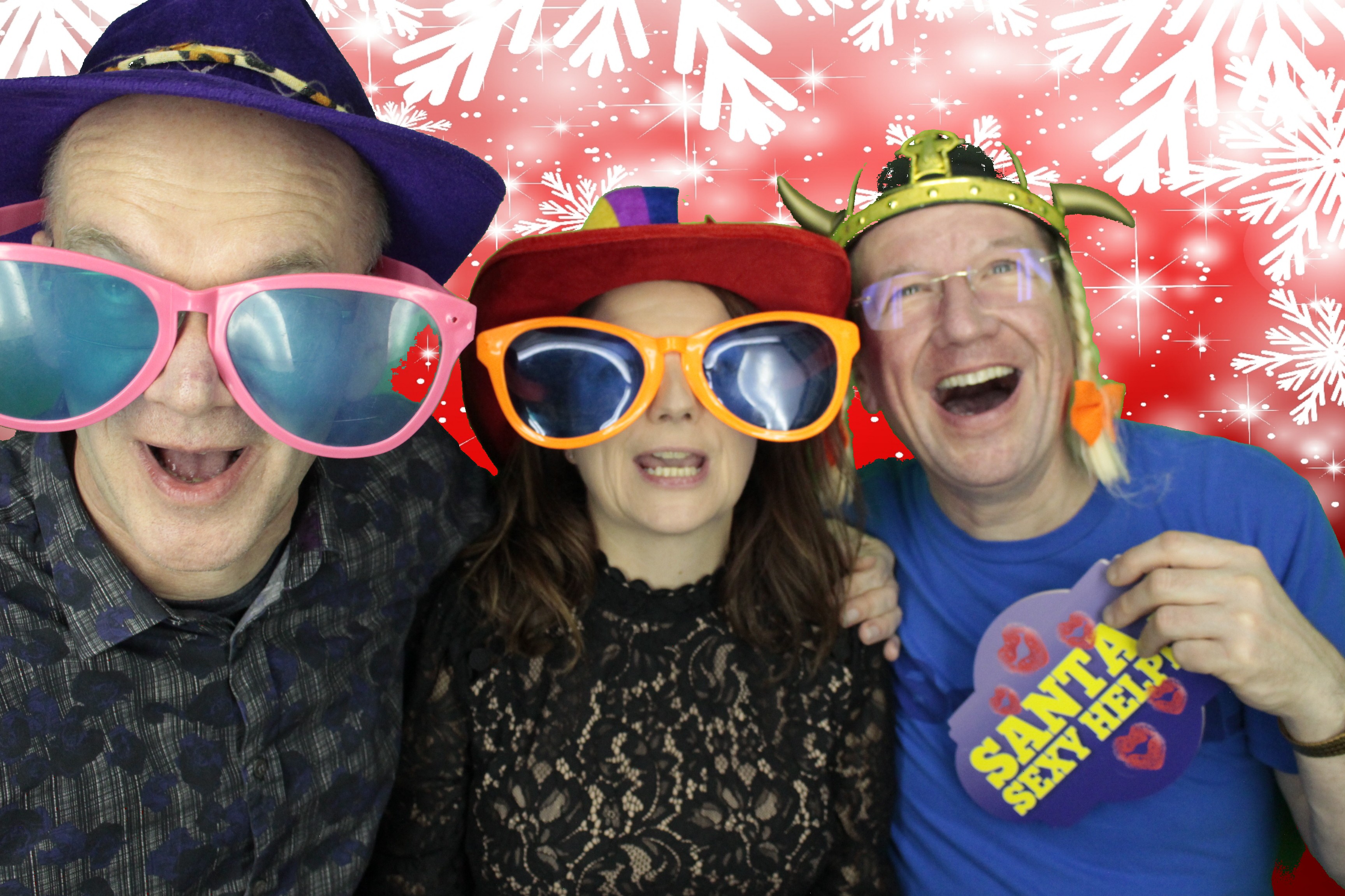 Ocean Network Express Christmas Party 2019 | View more photos from the event at gallery.myphotoboothexperience.co.uk/u/MyPhotoBoothExperienceLtd/Ocean-Network-Express-Christmas-Party-2019